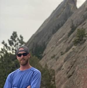 Meet your Posher, Travis